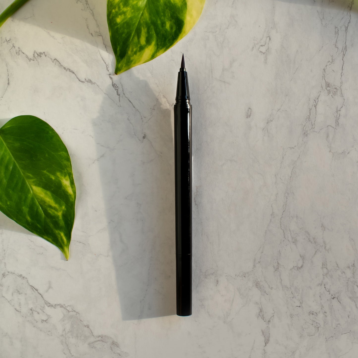 Dual Tip Eye Definer Pen - Black